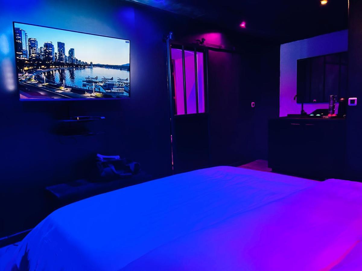 Love Room Suite Dirty Diana Обань Экстерьер фото